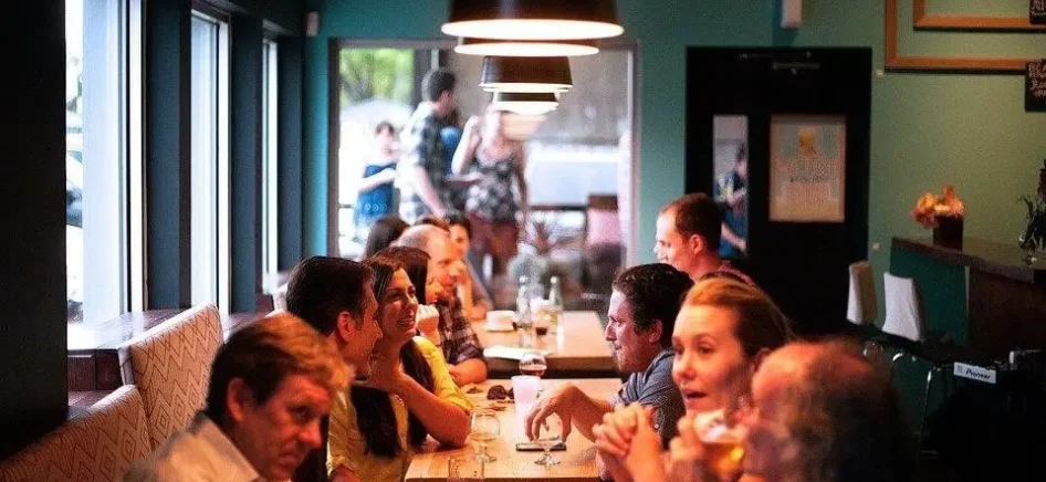 picture showing people in a restaurant